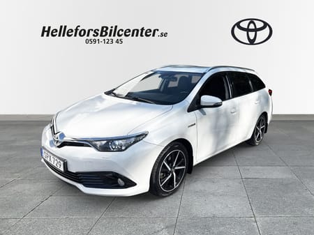 Toyota Auris Touring Sports Hybrid TS Intense edt P-sensorer Motorv Vhjul