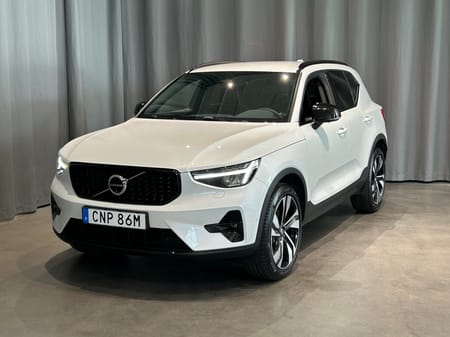 Volvo XC40 B4 FWD Bensin Plus Dark
