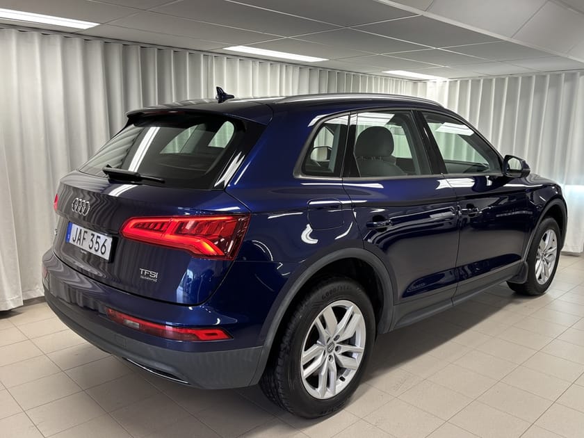 Bild 3 av Audi Q5 TFSI quattro S Tronic 252HK Drag/Värmare