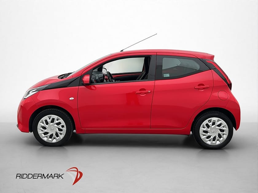Bild 5 av Toyota Aygo 1.0 72hk X-PLAY Kamera CarPlay Farthållare
