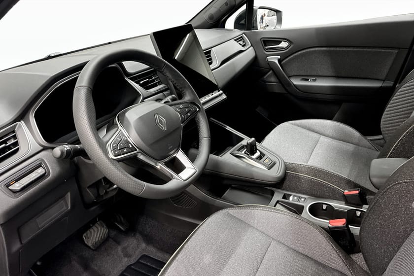 Bild 5 av Renault Captur PhII Mildhybrid 140 techno EDC