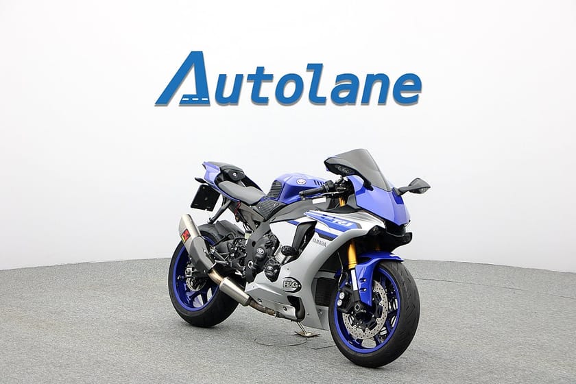 Bild 1 av Yamaha YZF-R1 *Akrapovic, Nyservad