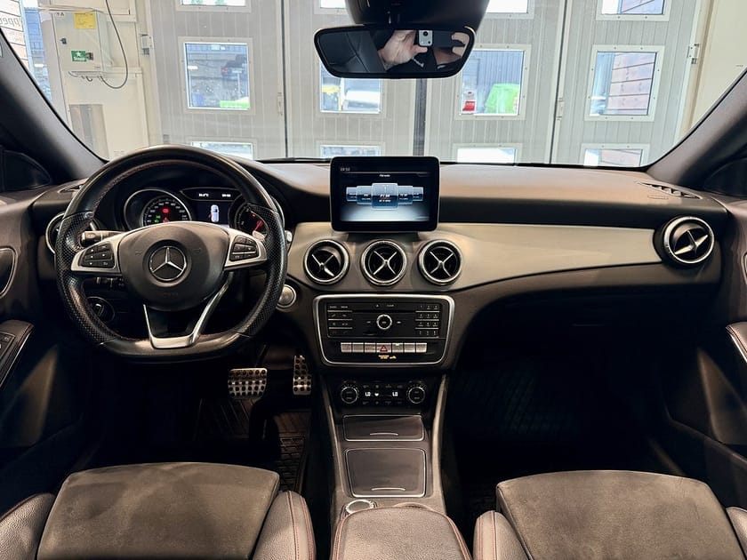 Bild 5 av Mercedes-Benz CLA 200 d Shooting Brake 200d Aut AMG A-C play B-kamera M-Värmare