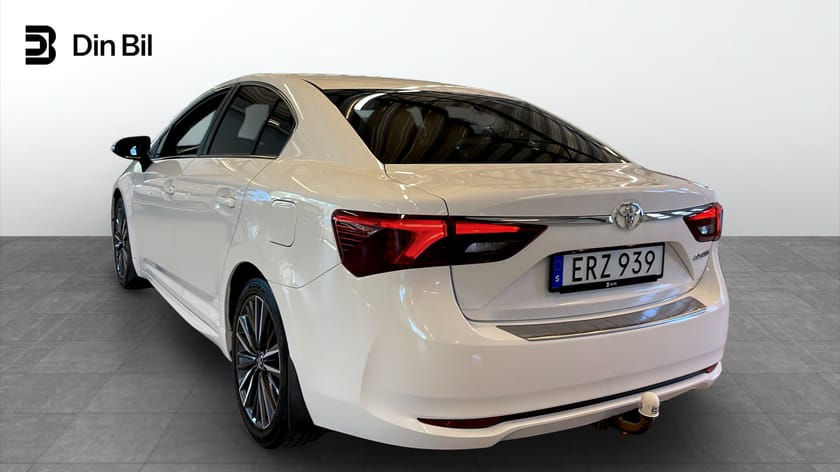 Bild 3 av Toyota Avensis Sedan 1.8  Active Plus Drag Läder M-Värmare 147 hk