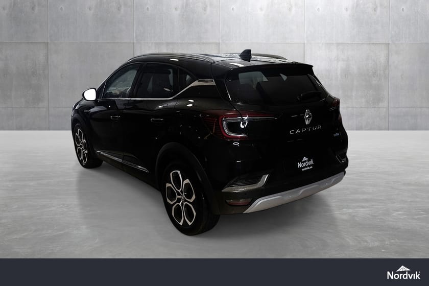 Bilde 3 av Renault Captur E-TECH Plugin-Hybrid 160 Lav KM - Plug-In