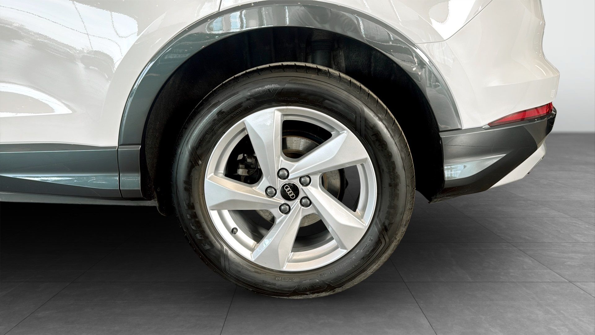 Audi Q3 2023, photo 6/10