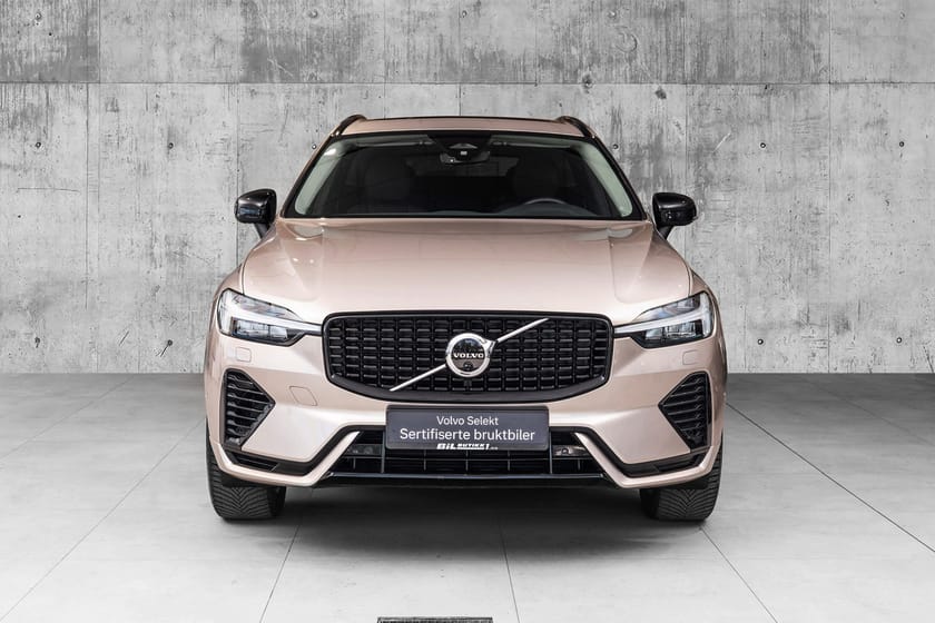 Bilde 2 av Volvo XC60 T8 Plus Dark / H.feste / H&K / 360° / VOC / Varmer