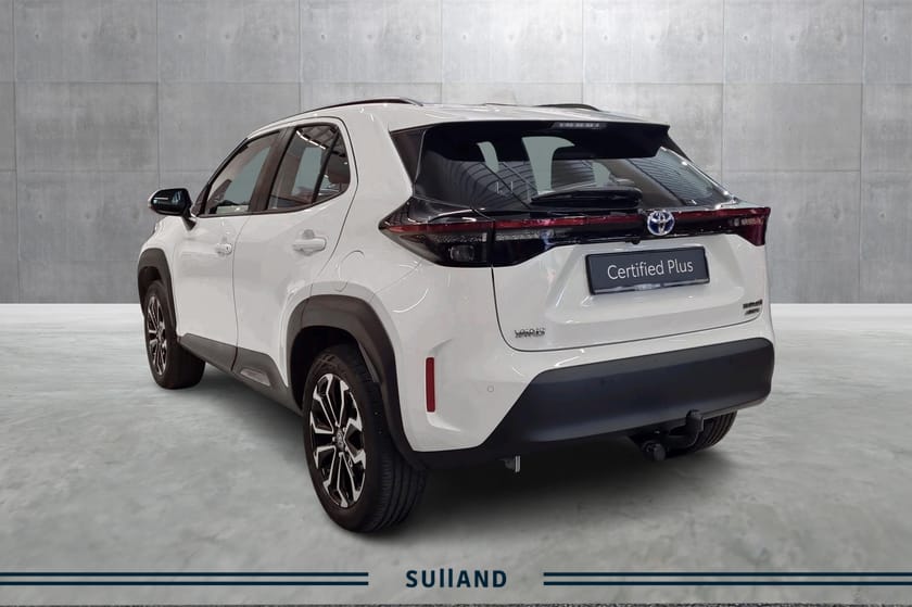 Bilde 3 av Toyota Yaris Cross Hybrid AWD-i TILHENGERFESTE, LAV KM, SERVICEHISTORIKK