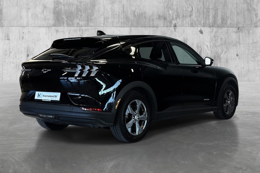 Bilde 5 av Ford Mustang Mach-E Long Range RWD LR/REG 2023 PANO B&O 360 EL.BAKLUKE SKINN NAVI DAB