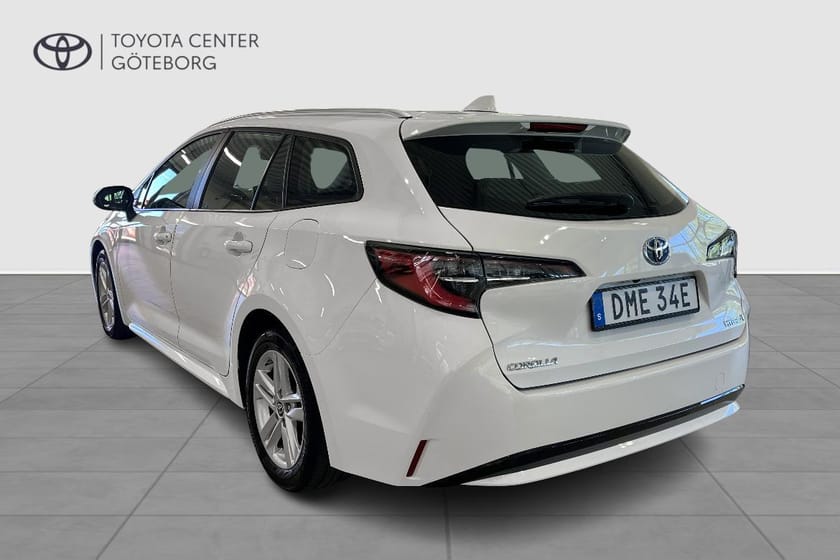 Bild 4 av Toyota Corolla Touring Sports Hybrid 1,8 vinterhjul ingår