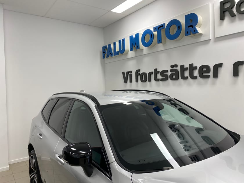 Bild 3 av Volvo XC60 B5 AWD Bensin R-Design