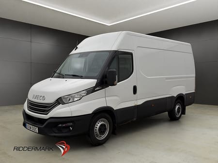 Iveco Daily 35-140 Van L3H2 2.3JTD Värmare 3-Sits Farthållare MOMS