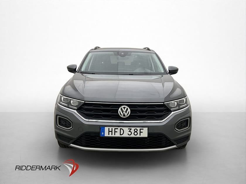 Bild 2 av Volkswagen T-Roc 1.5 TSI 150hk Drag Kamera Cockpit CarPlay