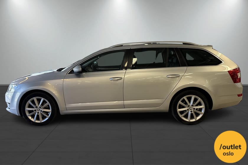 Bilde 2 av Škoda Octavia Stasjonsvogn 1.8 TSI 4x4 Style | CANTON Lydanlegg | Ryggekamera