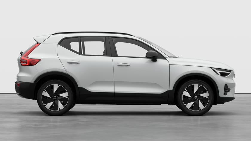 Bild 4 av Volvo EX40 Single Motor Extended Range ExtendedRange Plus SE- PRIVATLEASING 4390kr/mån