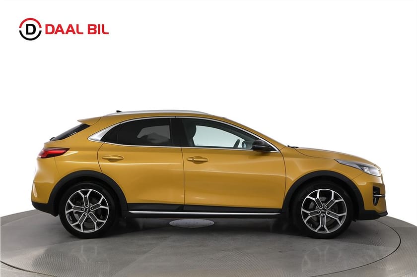 Bild 5 av Kia XCeed Plug-in Hybrid 141HK ADVANCE PLUS M-VÄRM PANO B-KAM NFC
