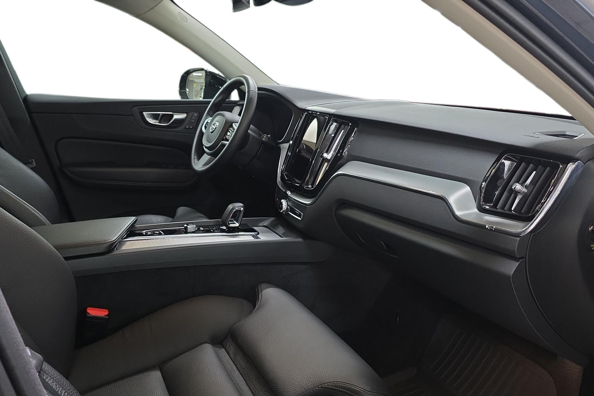 Volvo XC60 T6 Plus Dark Edition 2025, bild 7/10
