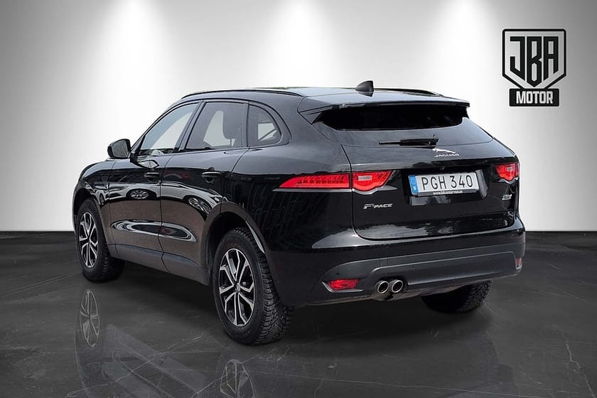 Bild 5 av Jaguar F-Pace 20d AWD Euro 6 MOMS LEASBAR 4,99% RÄNTA!