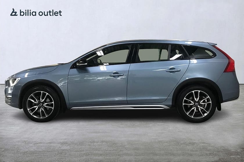 Bild 4 av Volvo V60 Cross Country D4 AWD BusinessAdv Summum 190hk Navi Drag P-värm PDC
