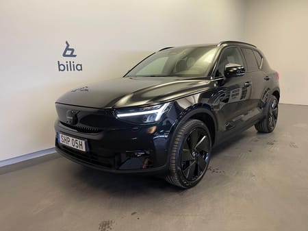 Volvo EX40 Twin Motor Performance Ultra Black / Dragkrok / Panoramaglas tak / 10.000kr tillbehör /