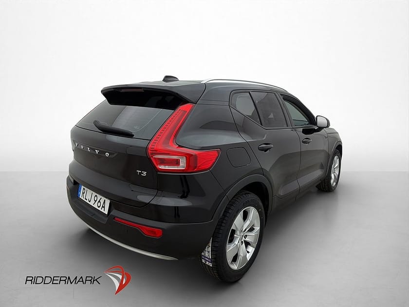 Bild 5 av Volvo XC40 T3 Momentum Värmare P-Sensorer Bluetooth