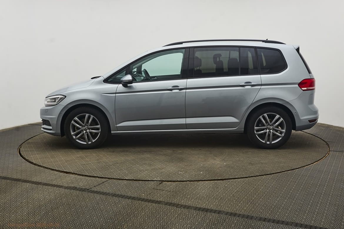 Volkswagen Volkswagen Touran — bild 5
