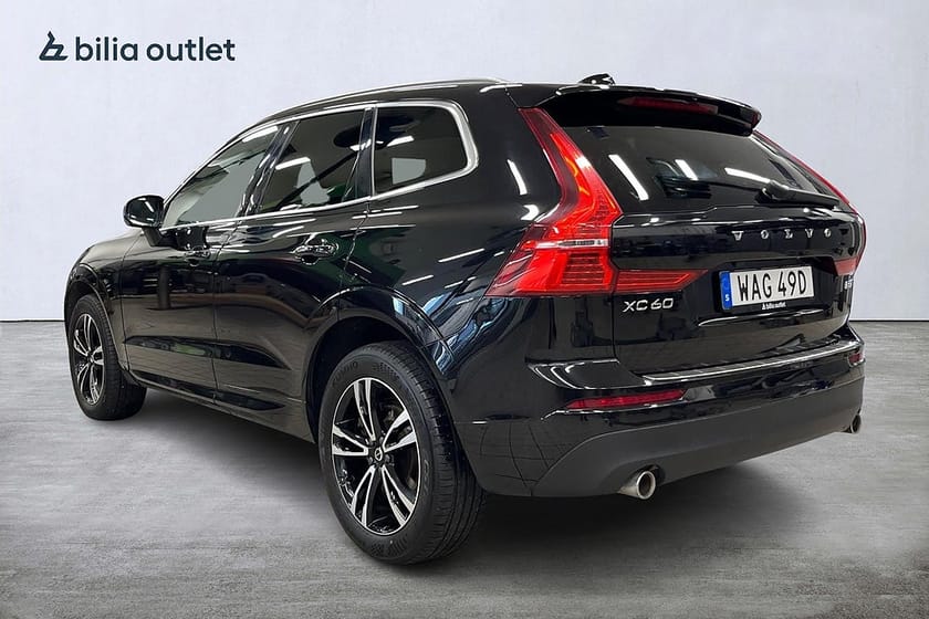 Bild 4 av Volvo XC60 B5 AWD Momentum Adv. 235hk / Värmare H/K Skinn GPS MOMS