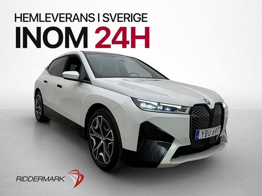 Bild 1 av BMW iX xDrive50 Sport Comfort Pano Luft Laser H/K Drag MOMS