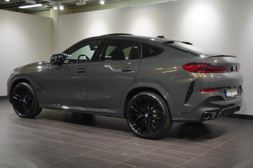 Bild 4 av BMW X6 M60i xDrive Innovation Comfort Bw Drag
