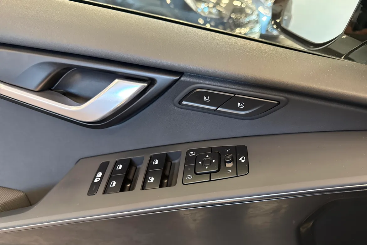 picture of a car