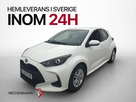Toyota Yaris Hybrid Active Backkamera 360:- skatt Bluetooth
