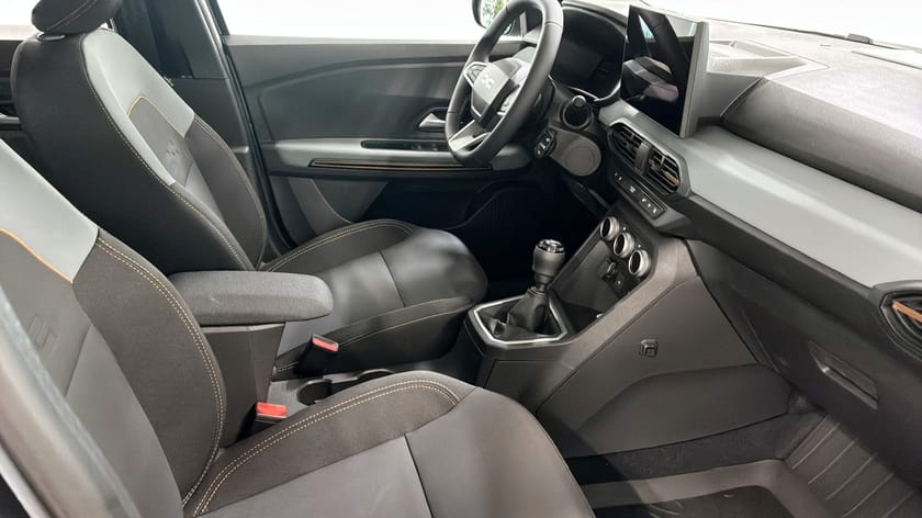 Bild 3 av Dacia Sandero Stepway EXTREME PL: 2190kr/mån TCE 110