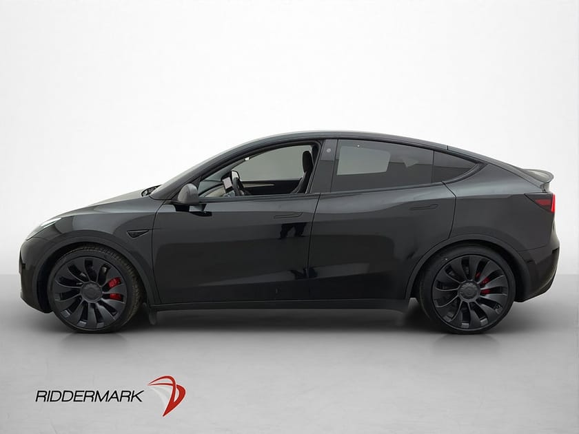 Bild 5 av Tesla Model Y Performance AWD Dragkrok Svensksåld Panorama