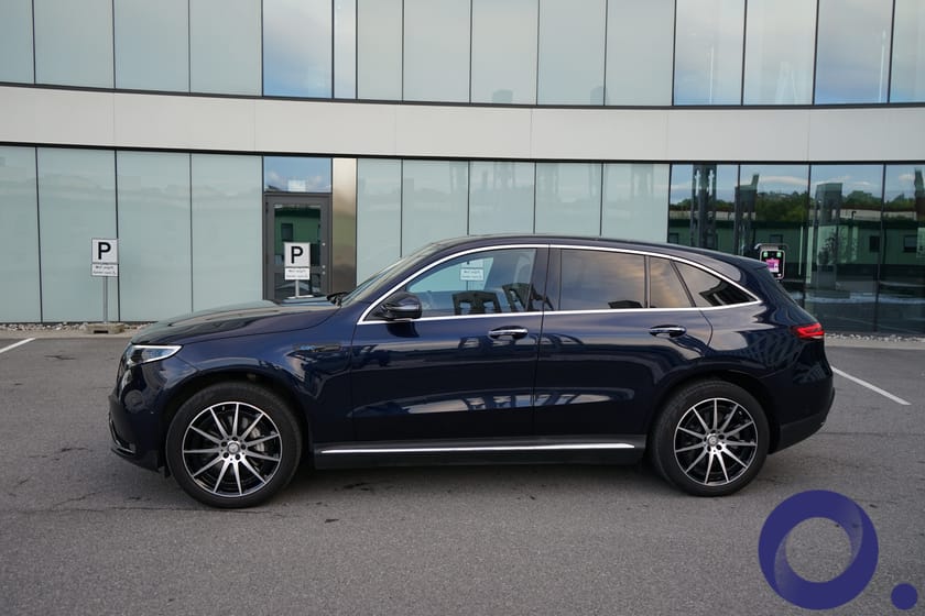 Bilde 3 av Mercedes-Benz EQC 400 4MATIC AMG / premium plus - mye utstyr !