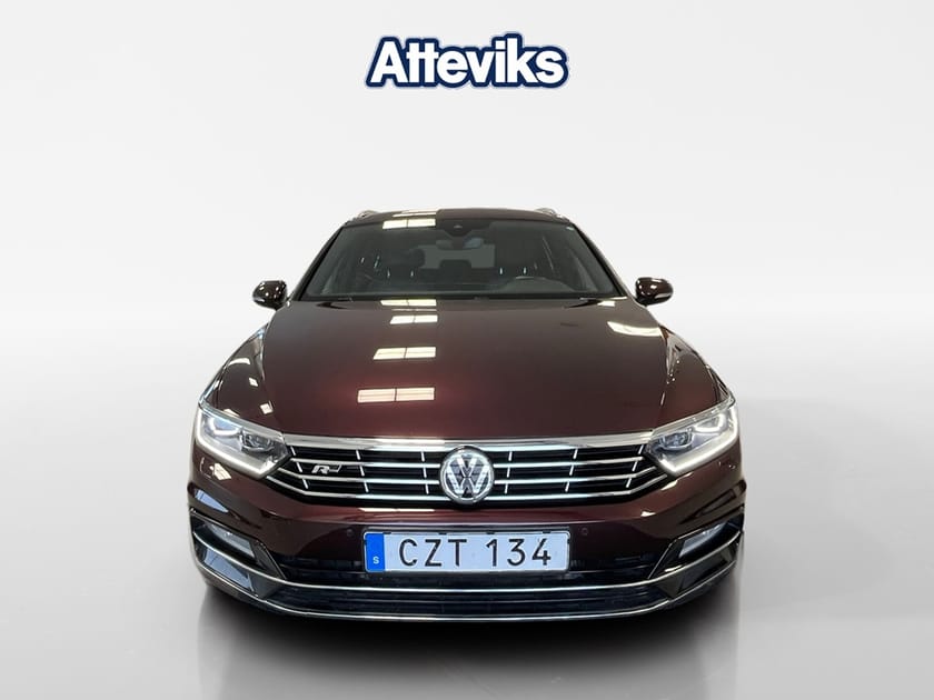 Bild 2 av Volkswagen Passat Sportscombi R-Line *Dragkrok/Backkamera*