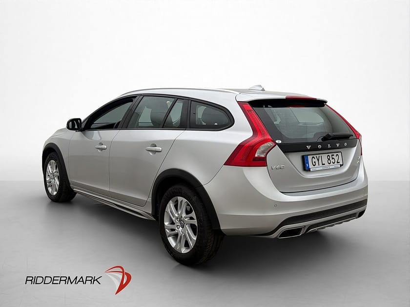 Bild 5 av Volvo V60 Cross Country D4 190hk AWD Summum Värm VOC Skinn