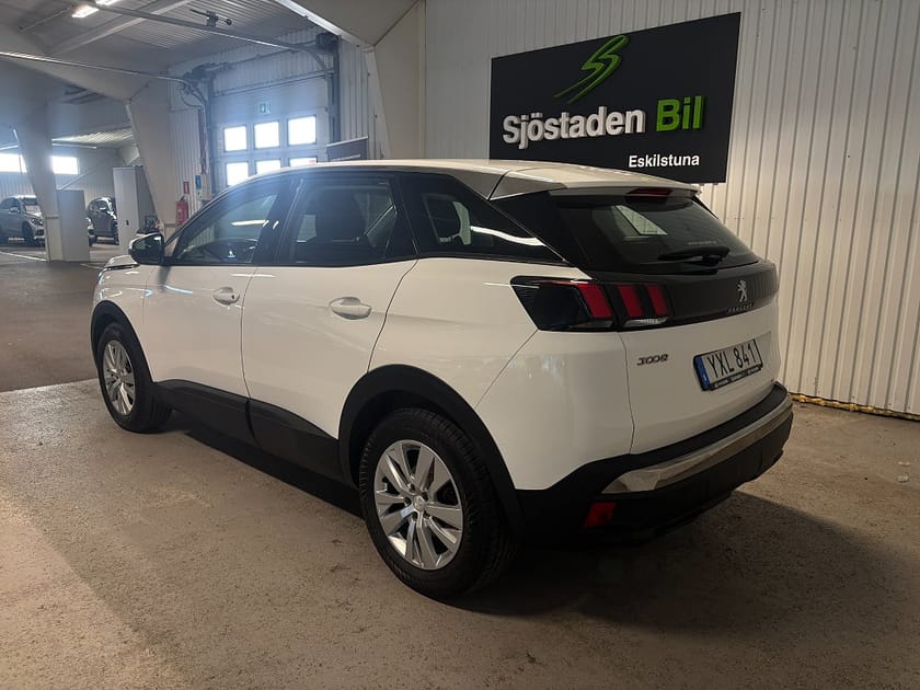 Bild 3 av Peugeot 3008 1.2 PureTech 130 EAT Active/Dragkrok/skyltigenkänning