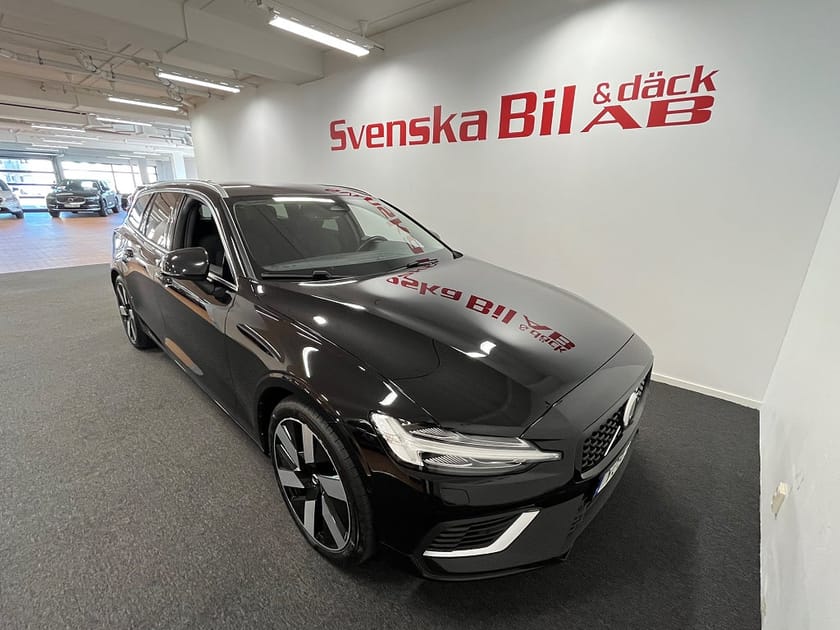 Bild 3 av Volvo V60 LADDHYBRID T6 AWD AUT Core Edition (2.99% Ränta)