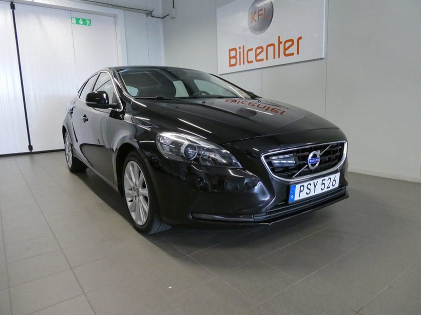 Bild 3 av Volvo V40 D3 Momentum Drag-BLIS-Värm-Adaptiv-Navi*KAMREMSBYTT*SoV