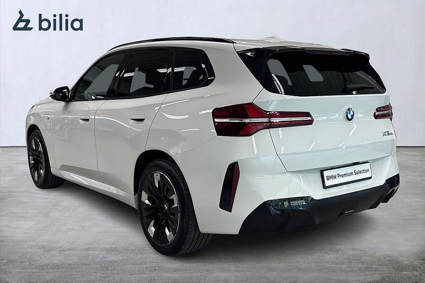 Bild 2 av BMW X3 30e xDrive M-Sport | Aktiv farth. | H&K | Drag | 360