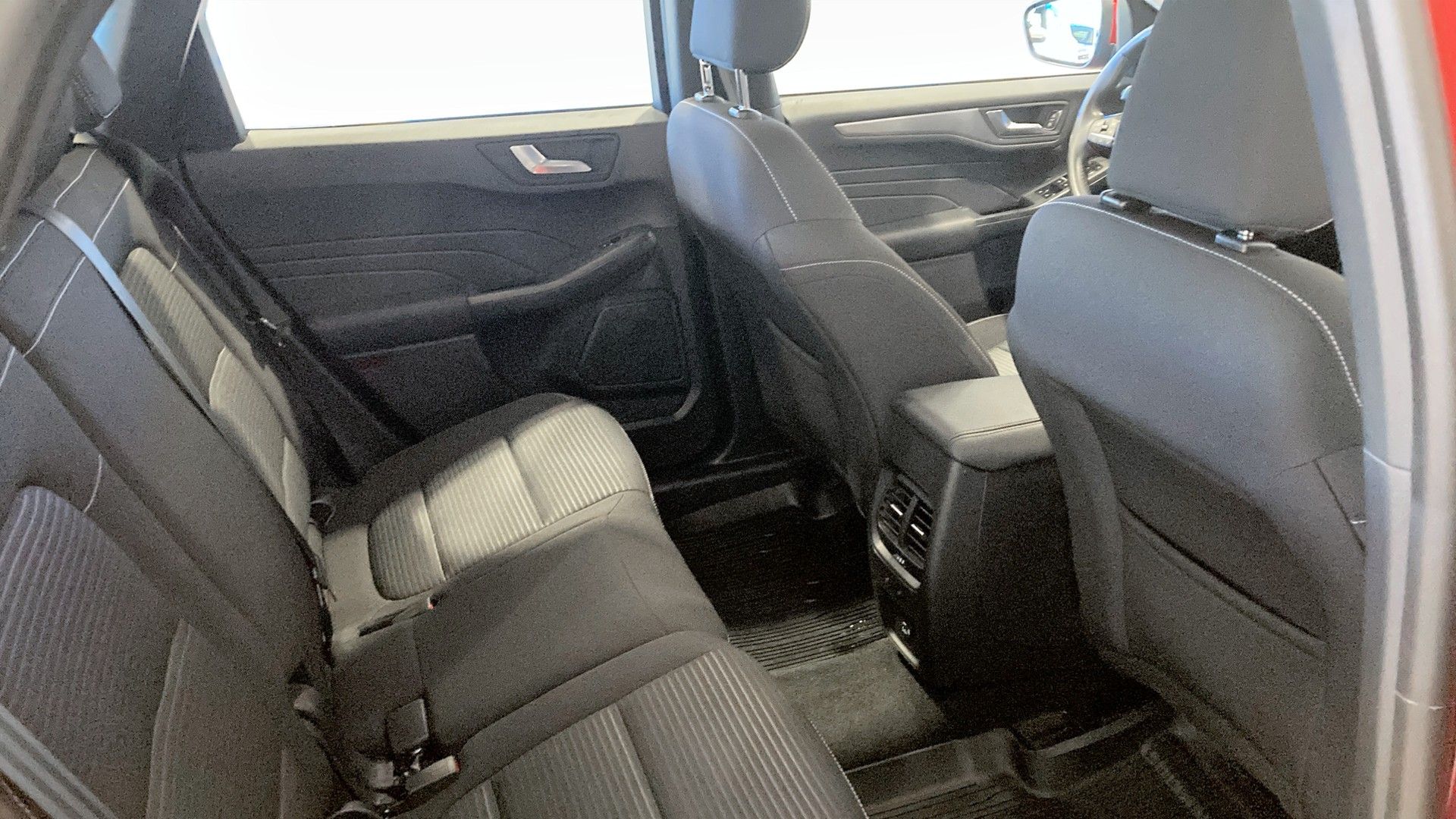 Ford Kuga TITANIUM 2.5 PHEV 2022, bild 5/9