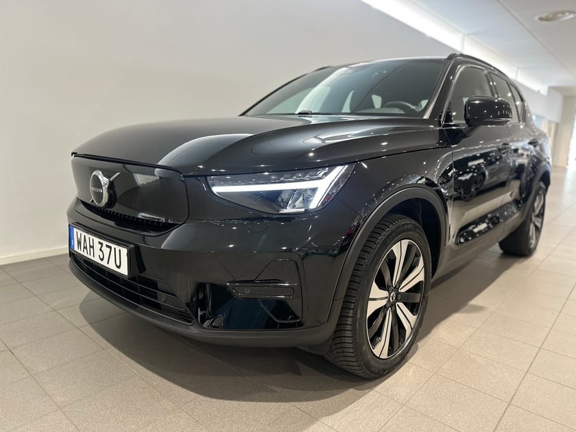 Bild 1 av Volvo XC40 Recharge Single Motor Core / Navigation / Backkamera /