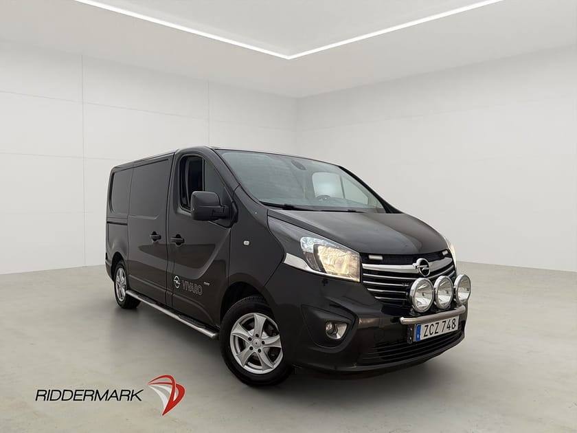 Bild 1 av Opel Vivaro Skåpbil 1.6CDTI Värmare Dragkrok Kamera Farthållare Moms