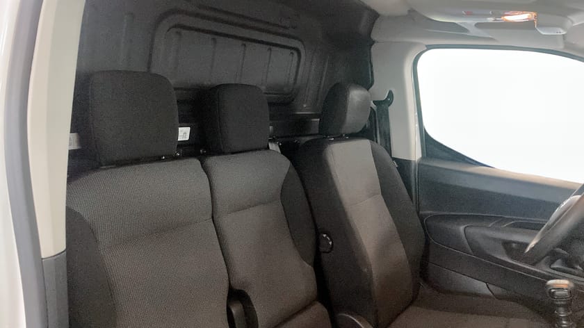 Bild 5 av Toyota ProAce City 1.5D 102HK PDC 3-SITS CARPLAY