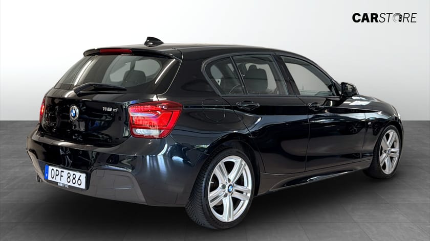 Bild 2 av BMW 118d M-Sport Steptronic 143Hk / Farthållare / P-sensorer