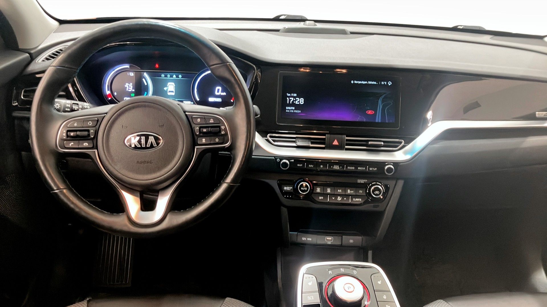 Kia e-Niro ADVANCE 64kWh 2021, photo 7/10