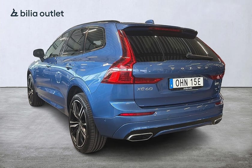 Bild 3 av Volvo XC60 T8 Twin Engine AWD R-Design 360°kam Pano Drag HUD Navi