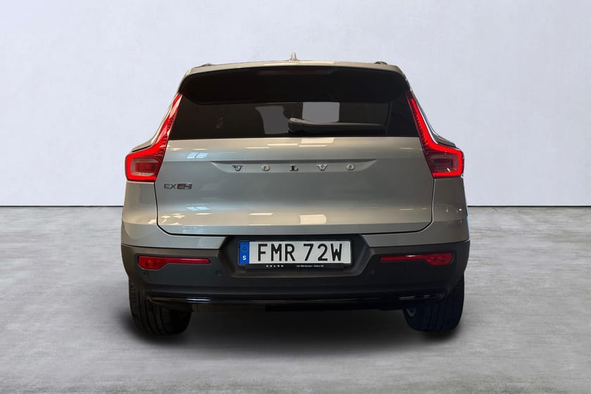 Bild 5 av Volvo EX40 Single Motor Extended Range R Core SE