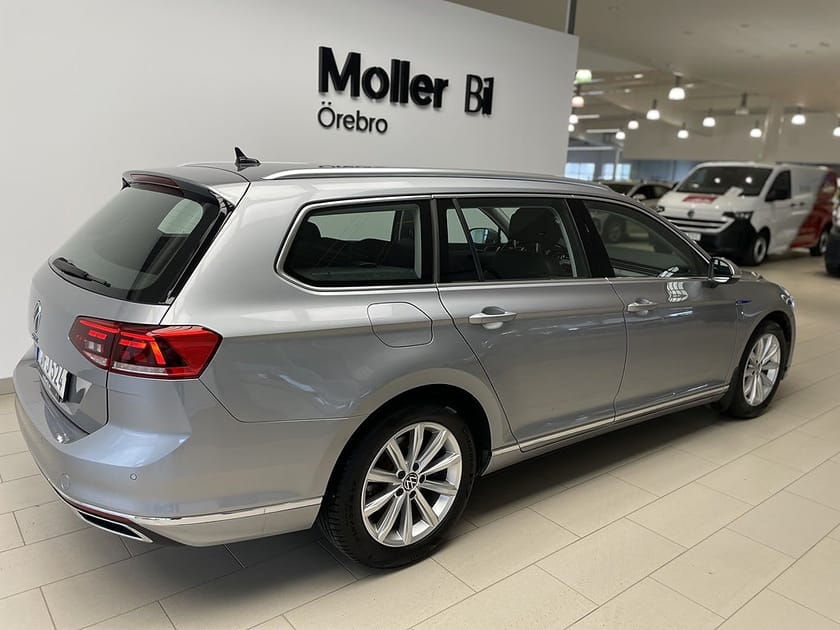 Bild 5 av Volkswagen Passat Sportscombi GTE 1.4 TSI Plug-In-Hybrid 218 hk DSG|B-Kamera|Dra