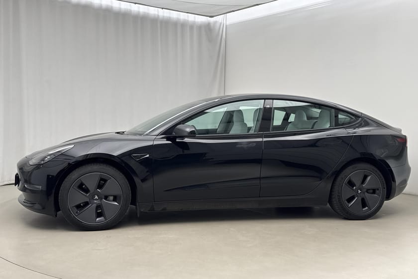 Bild 2 av Tesla Model 3 Long Range AWD Dual Motor Vit inredning